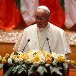 O futuro de Mianmar deve ser a paz, diz Papa às autoridades do país