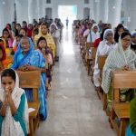 Bengaleses aguardam o Papa: sabemos alegrar-nos com o pouco que temos