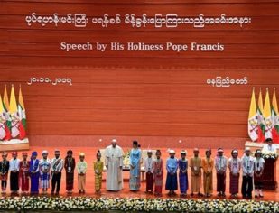 "Efeito Francisco": governo birmanês anuncia conferência sobre minorias étnicas