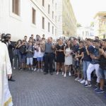 Papa às Pontifícias Academias: saibam falar aos corações dos jovens