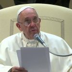 Papa dedica catequese ao canto do “Glória” e à oração coleta
