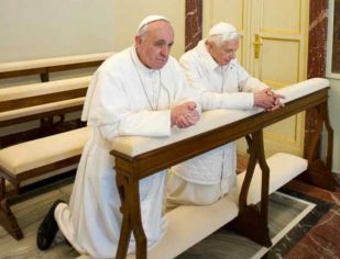 Bento XVI: com o pontificado do Papa Francisco, continuidade