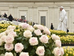 Papa conclui ciclo de catequeses sobre a Santa Missa