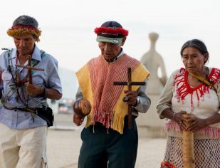 Cimi lança relatório que registra aumento de casos de violência contra povos indígenas no Brasil em 2017