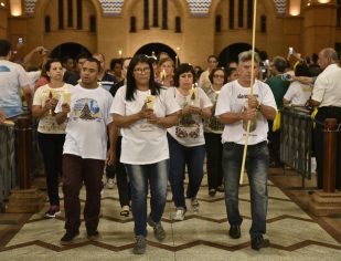O Santuário de Aparecida (SP) recebe, neste domingo, leigos e leigas de todo o país para Romaria em culminância ao Ano do Laicato