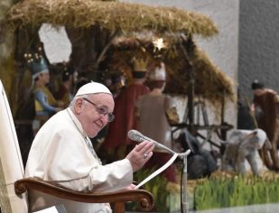 Papa na Audiência Geral: Natal, revanche da humildade sobre a arrogância