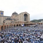 Quase 80 mil fiéis se reúnem no Santuário de Aparecida em Romaria do Terço dos Homens