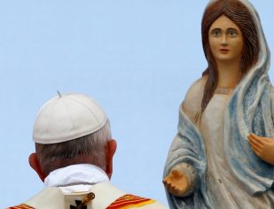 "A caridade se faz com doçura, não com acidez", afirma o Papa ao recordar viagem apostólica